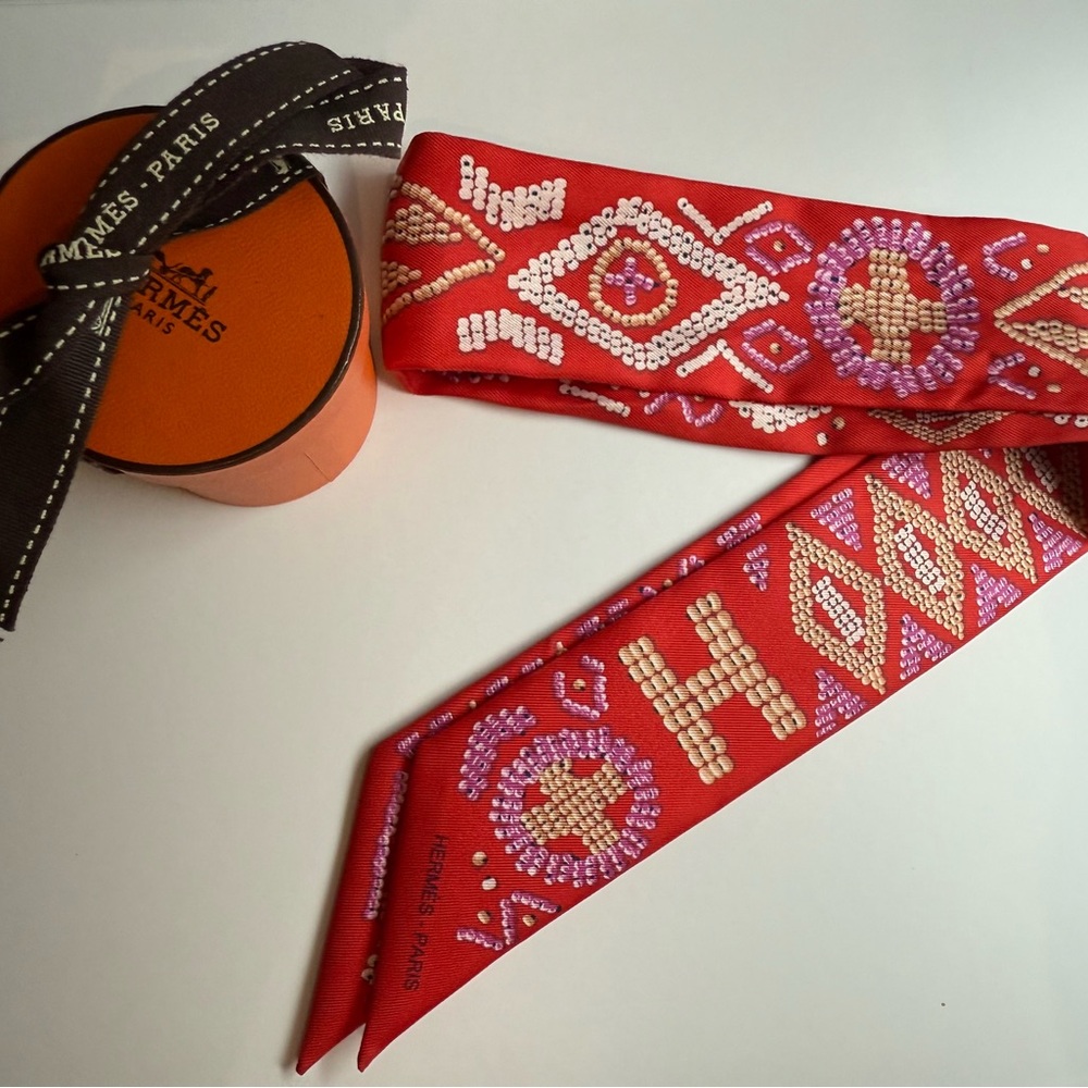 Hermes Twilly Scarf
